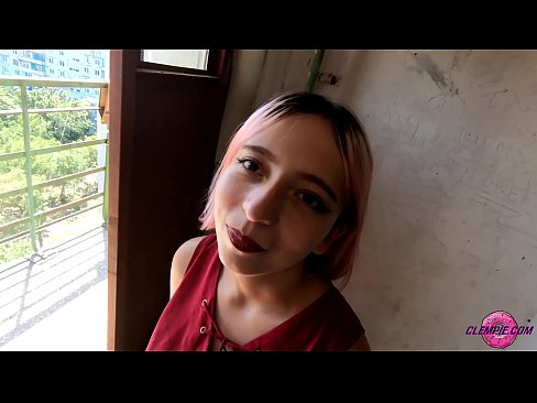 ❤️ סטודנט חושני מוצץ זר בעורף - גמור על פניו סרטון סקס אצלנו ❤